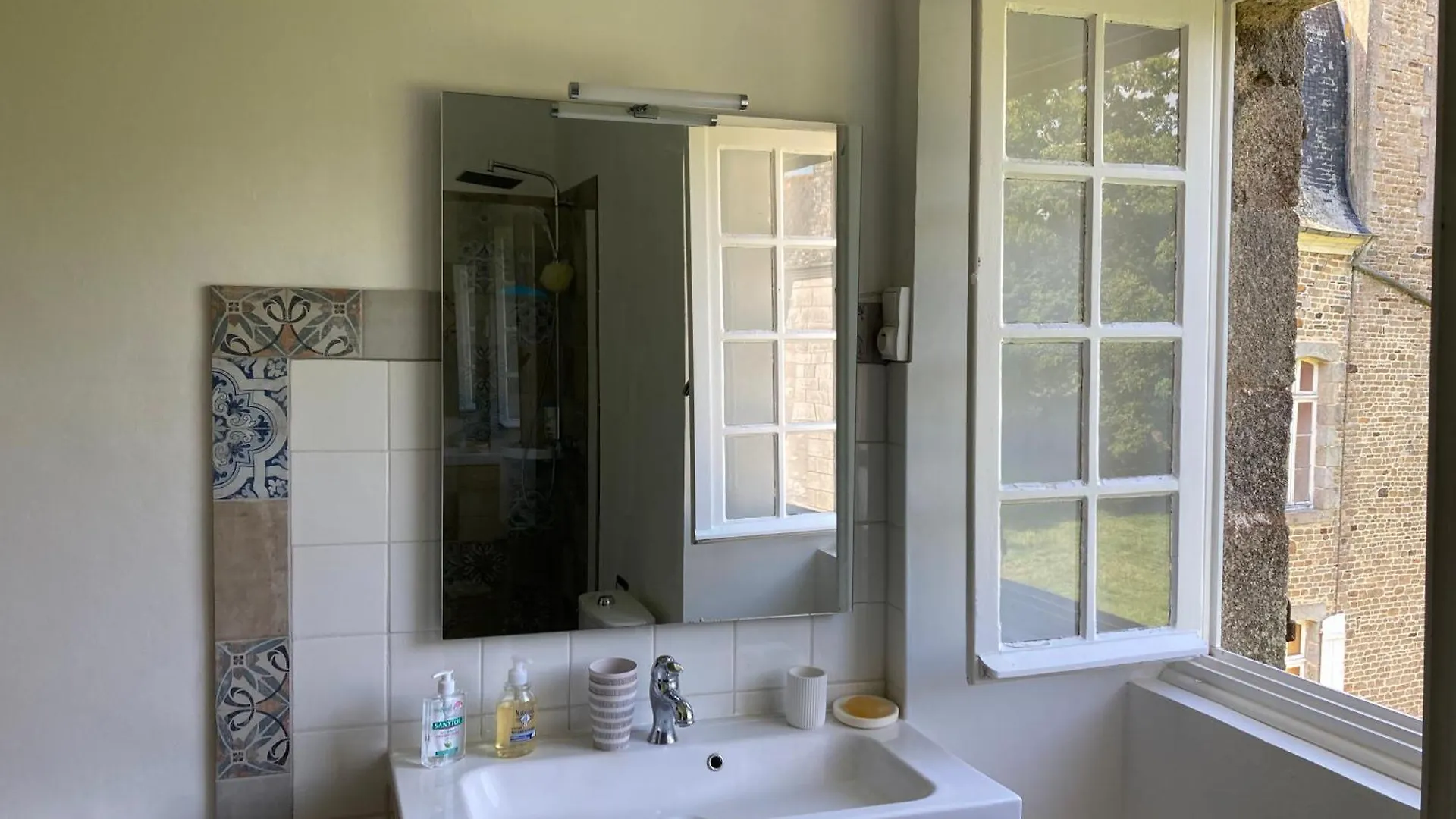 Domaine De La Motte-Basse Hotel Le Gouray